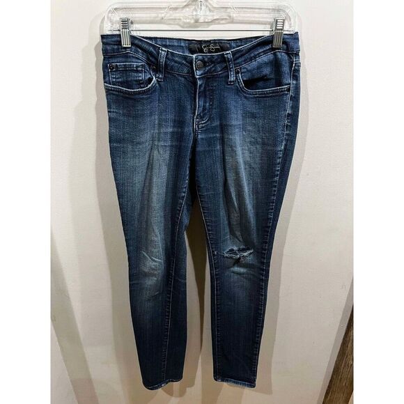 Jessica Simpson Jeans Womens 29R Forever Skinny Blue Distressed Flattering Denim - Picture 1 of 9